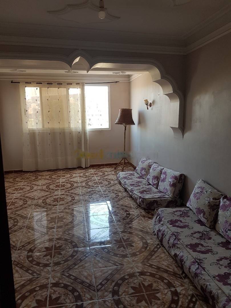 Location Niveau de villa F4 Bouzareah