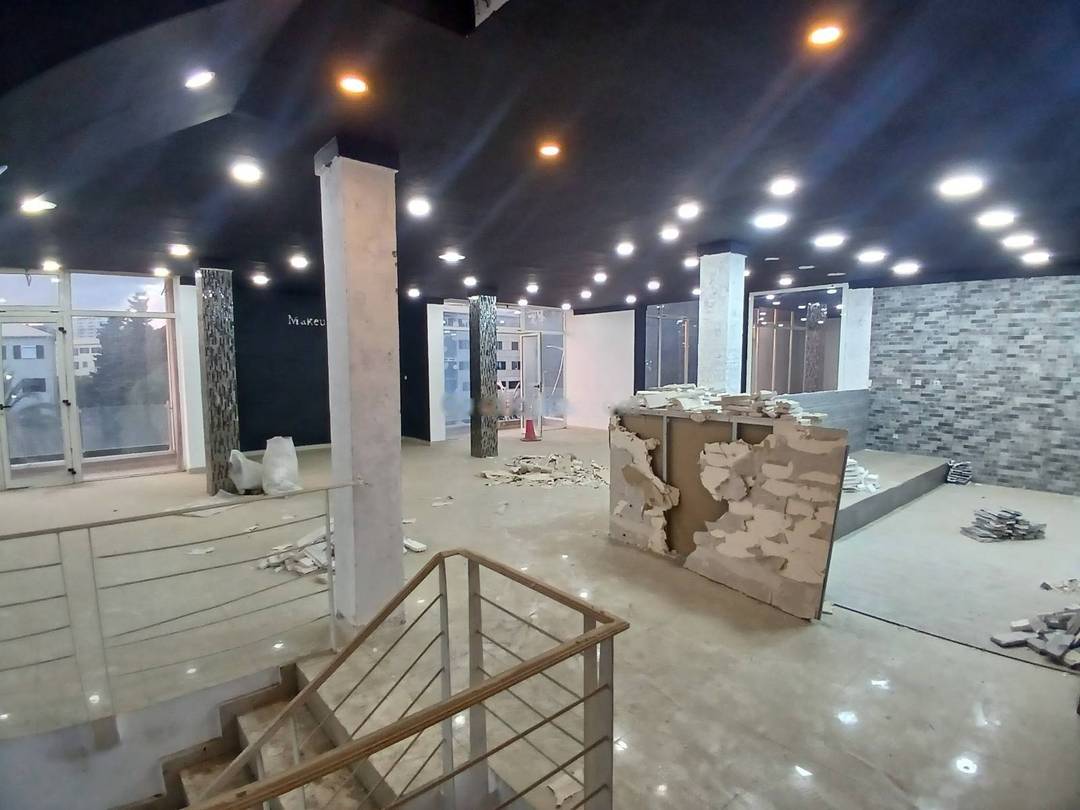 Location Local Dely Ibrahim