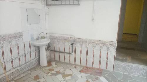 Location Niveau de villa F2 Djasr Kasentina