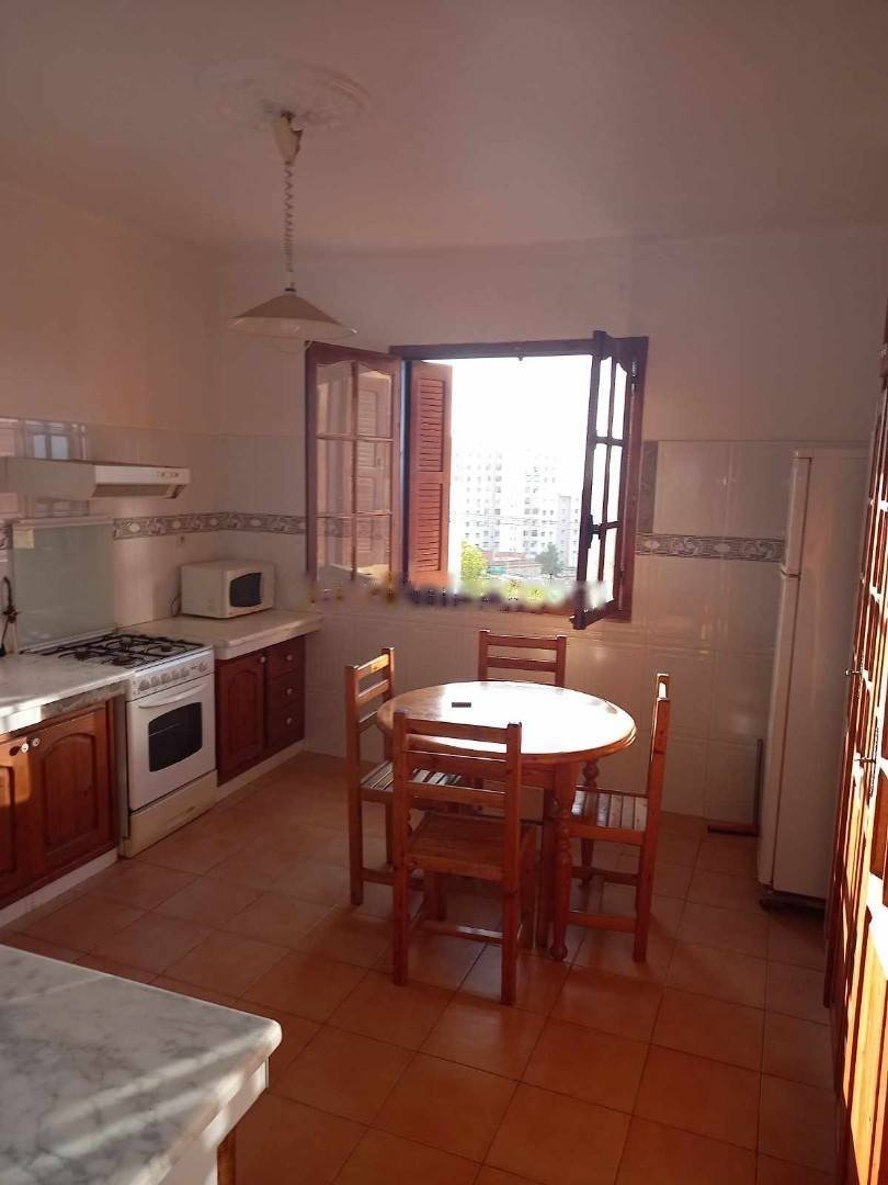 Location Niveau de villa F3 Ain Benian