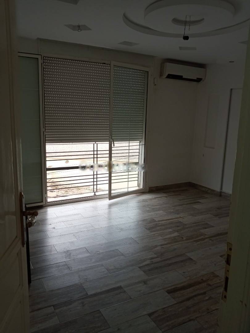 Location Appartement F4 Birkhadem