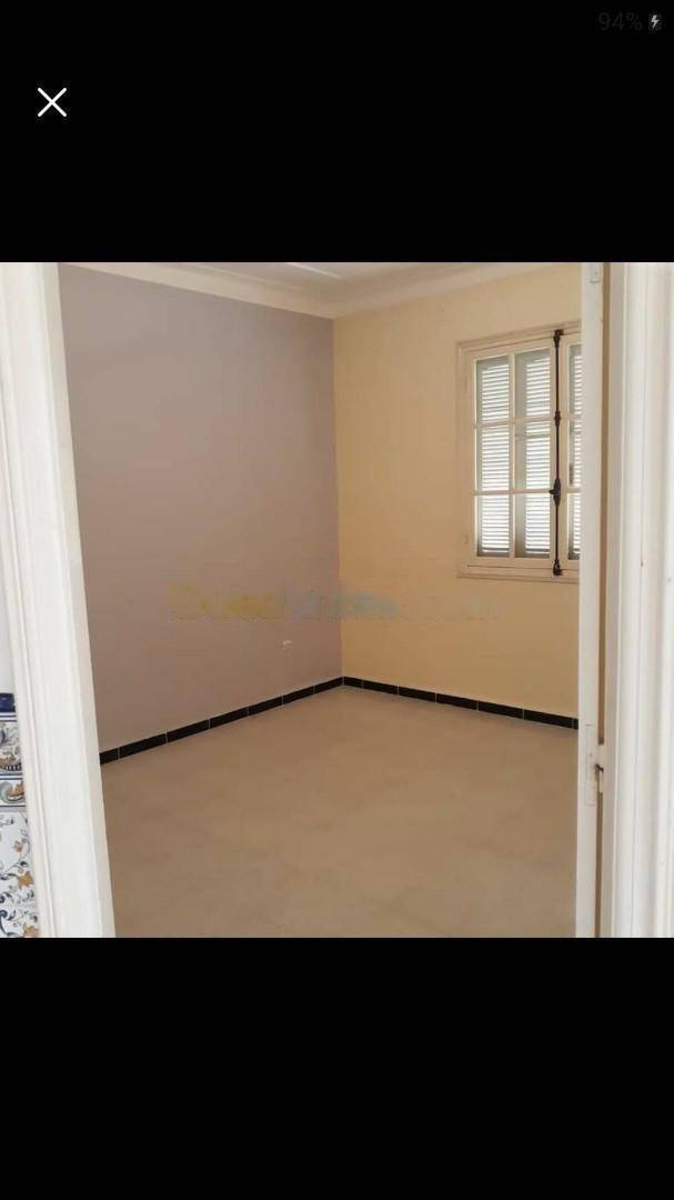 Location Niveau de villa F4 Birkhadem