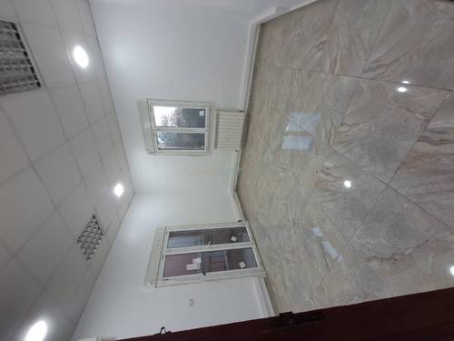 Location Niveau de villa F5 Ben Aknoun