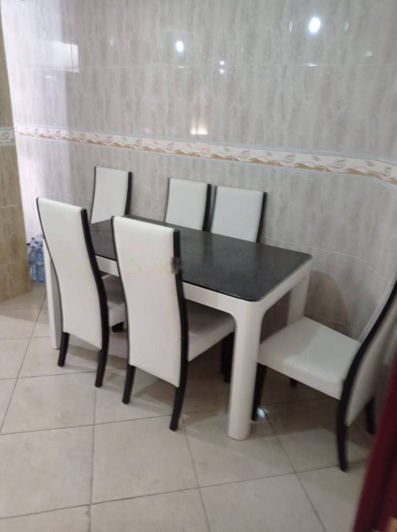 Location Appartement F3 Birkhadem