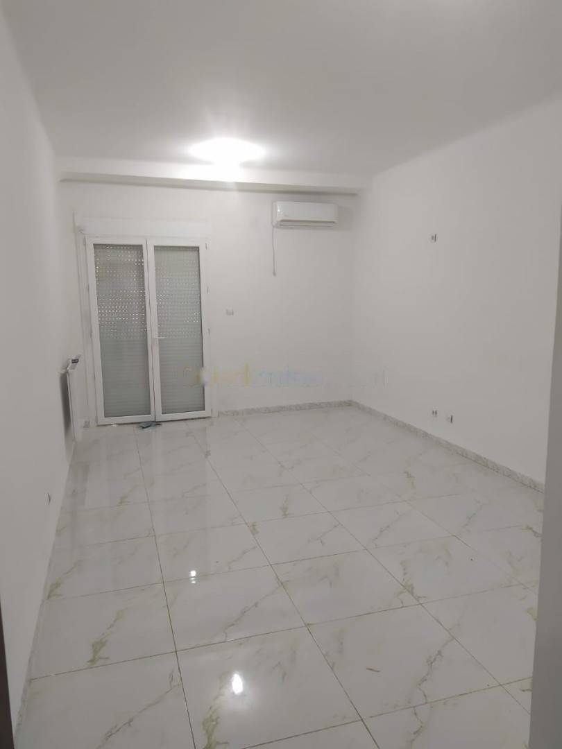 Location Appartement F4 Rahmania
