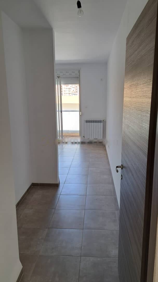 Location Appartement F4 Birkhadem