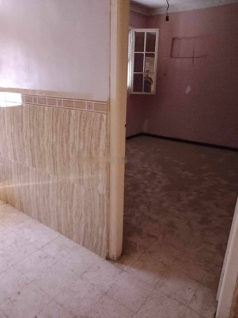 Location Niveau de villa F3 Douera