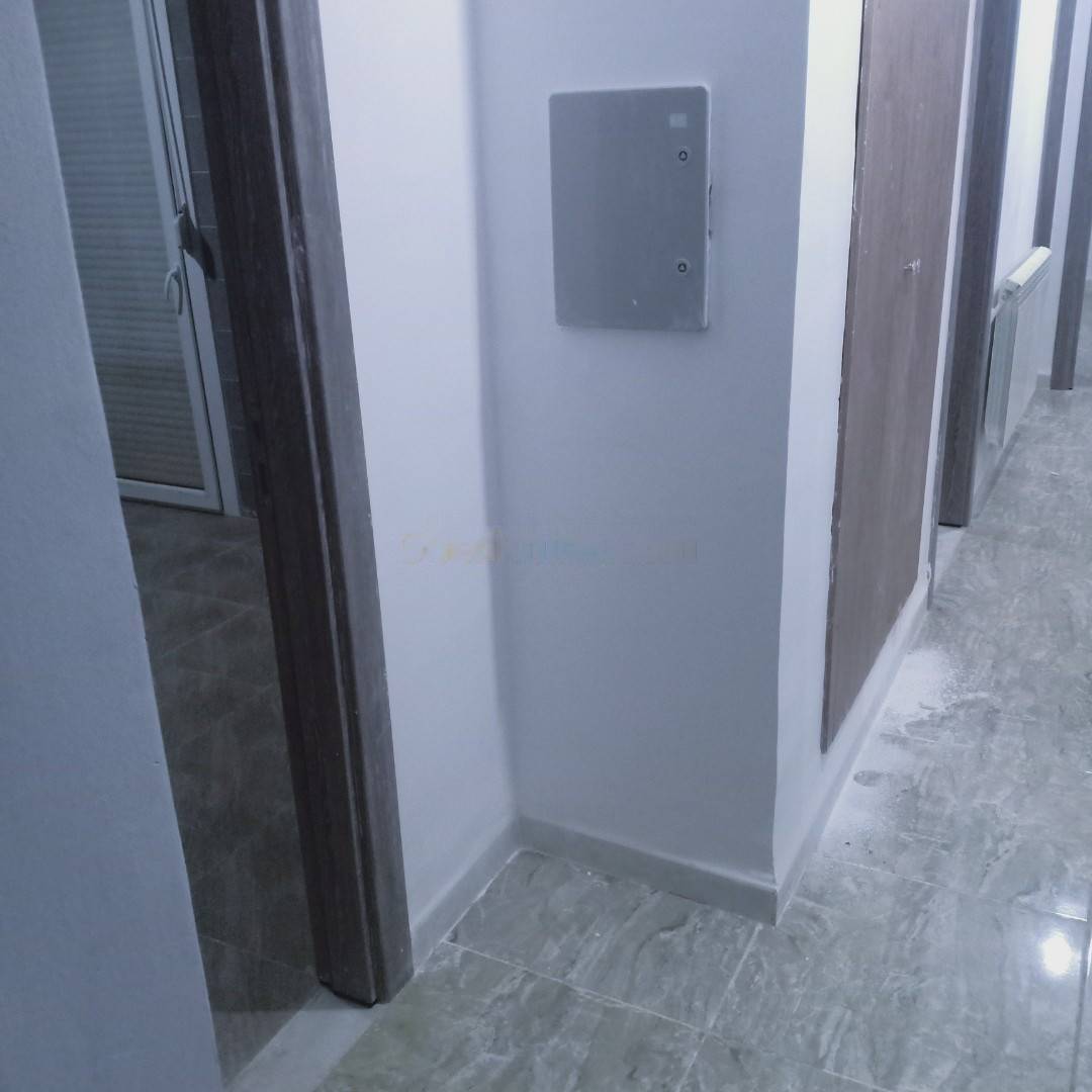 Location Appartement F4 Rahmania