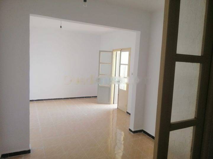 Location Appartement F3 Dar El Beida