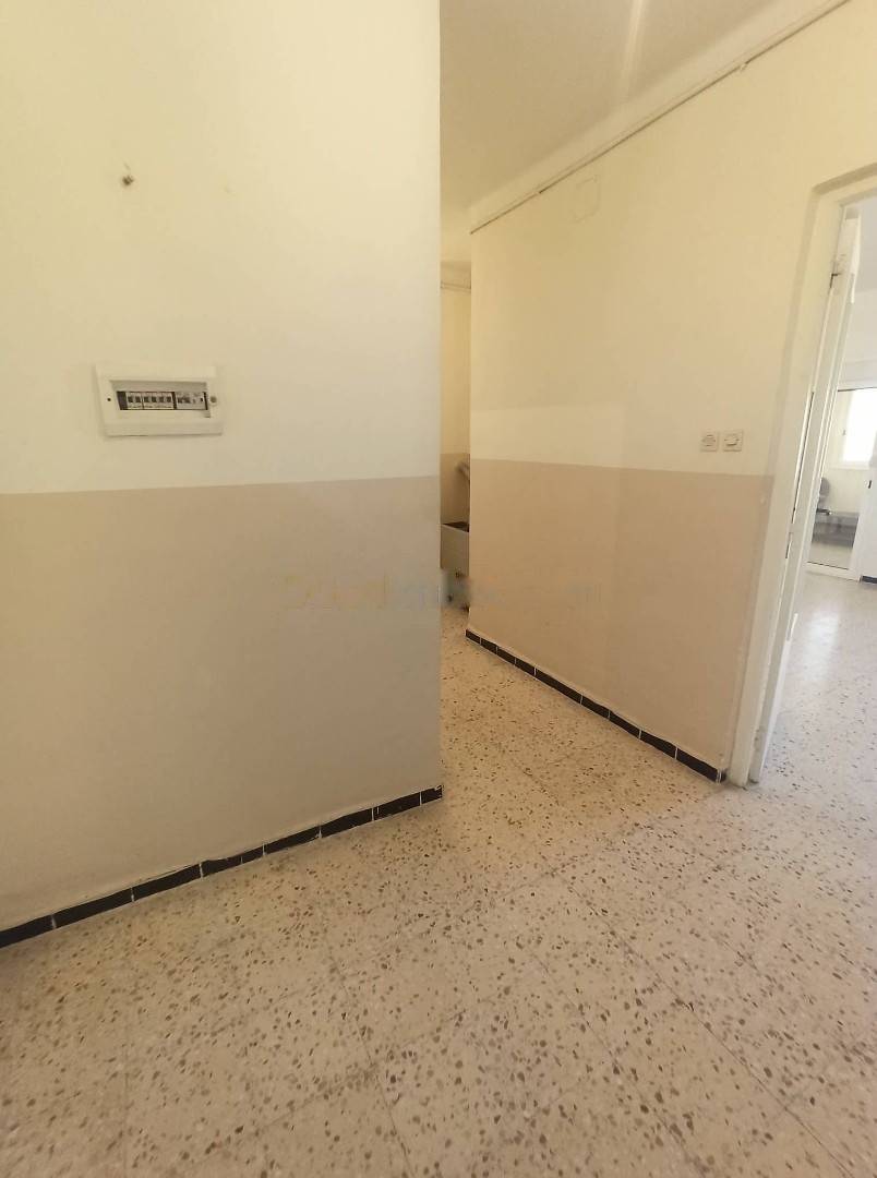 Location Appartement F4 El Achour