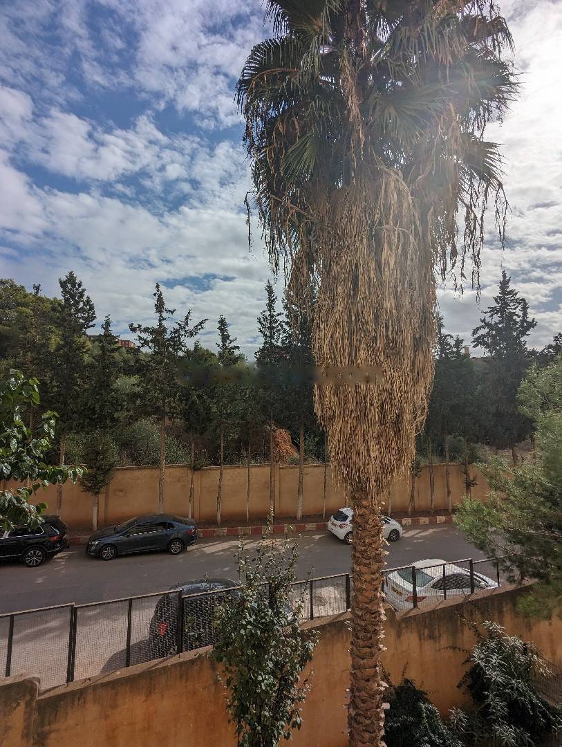 Location Appartement F4 Birkhadem