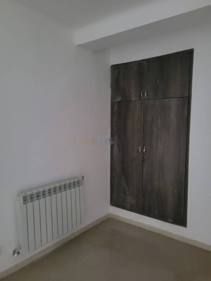 Location Appartement F4 Bordj El Bahri