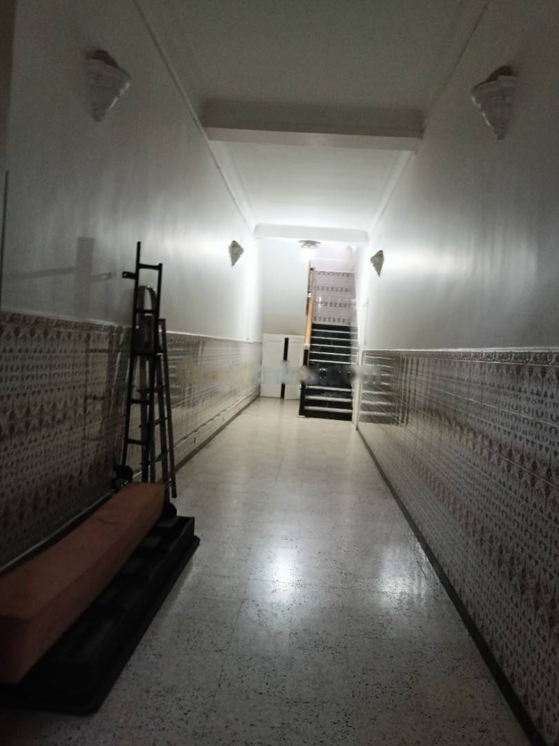 Location Niveau de villa F5 El Harrach