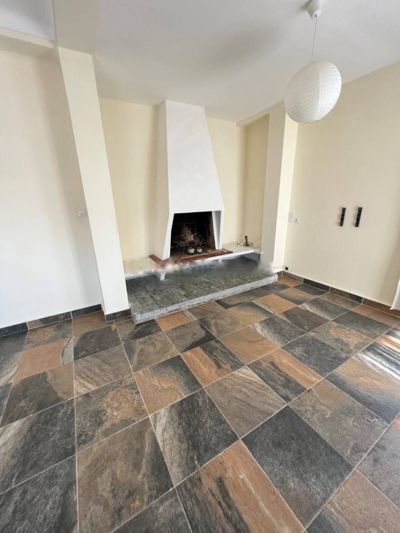 Location Appartement F4 El Mouradia
