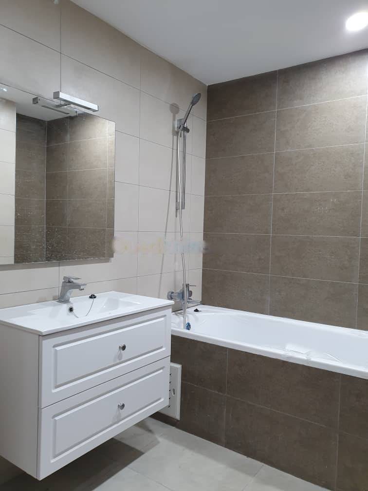 Location Appartement F3 Hydra