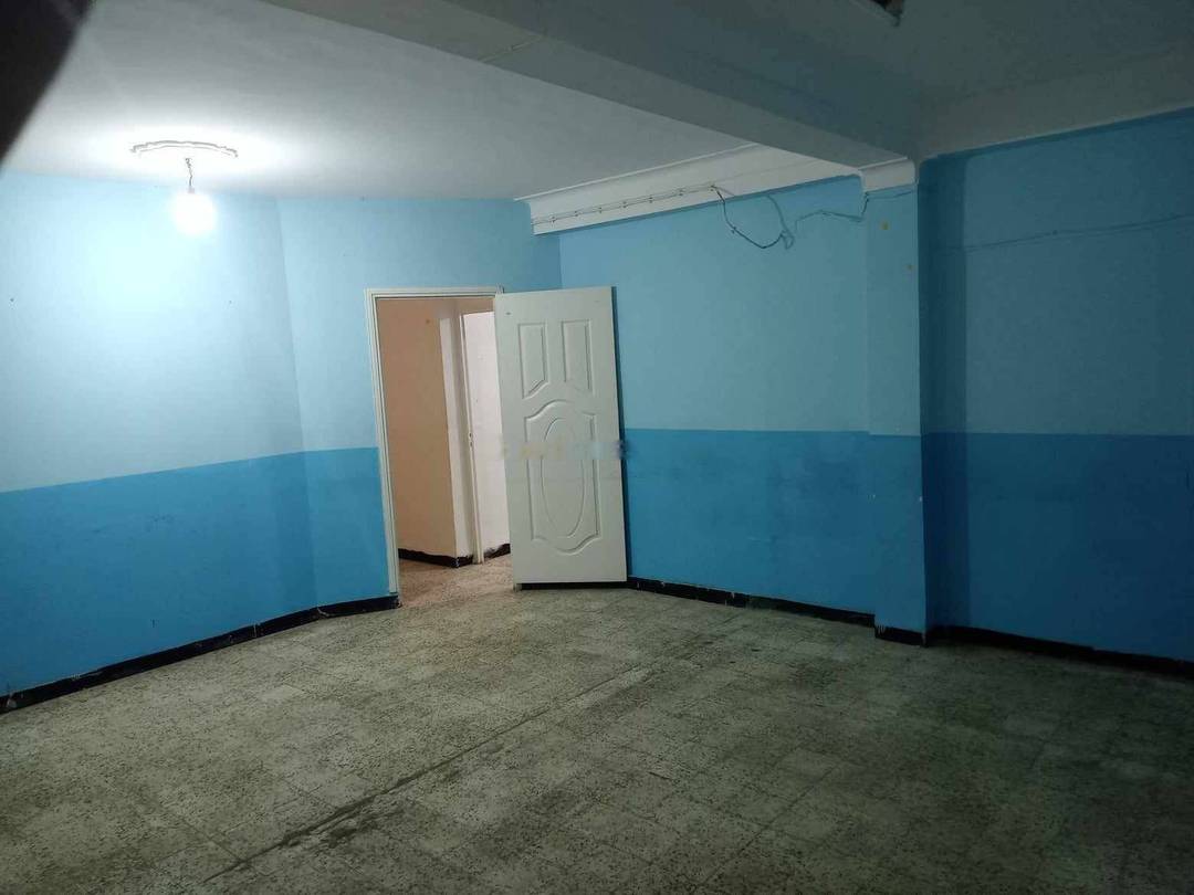 Location Niveau de villa F3 Ain Benian