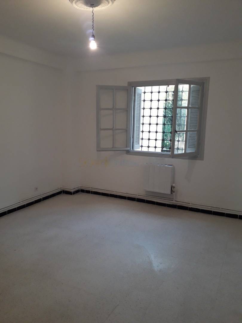 Location Appartement F5 Birkhadem