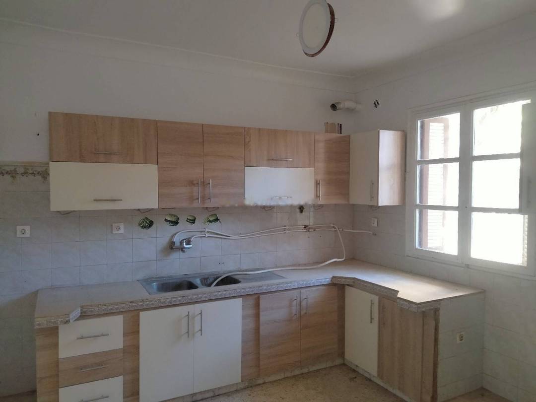 Location Niveau de villa F5 Draria