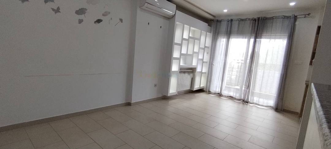 Location Appartement F3 El Achour