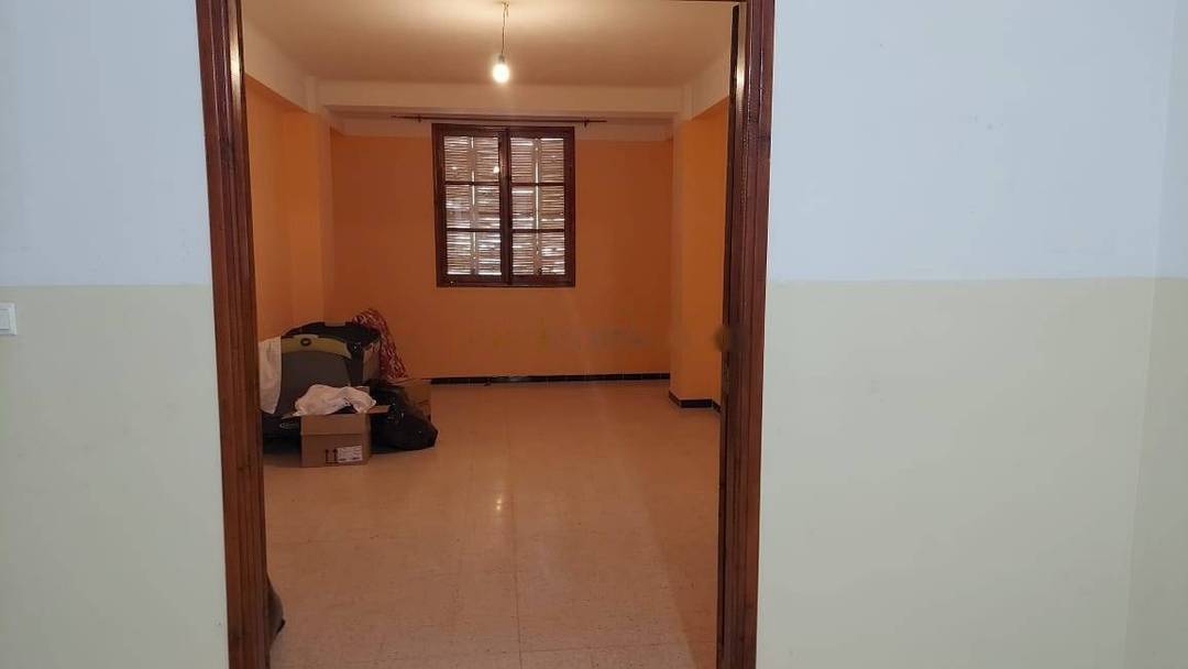 Location Niveau de villa F3 Birkhadem