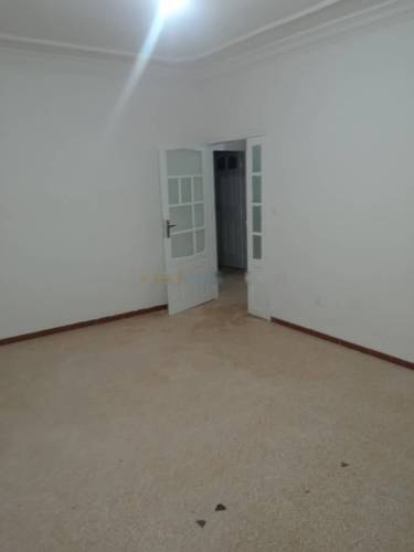 Location Niveau de villa F04 Draria