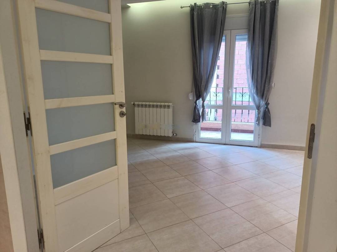 Location Appartement F4 Ouled Fayet
