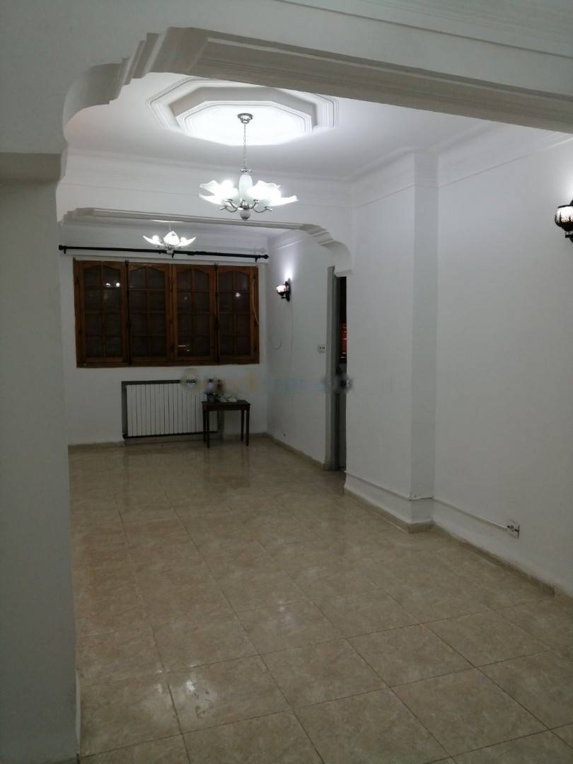 Location Appartement F3 Hydra