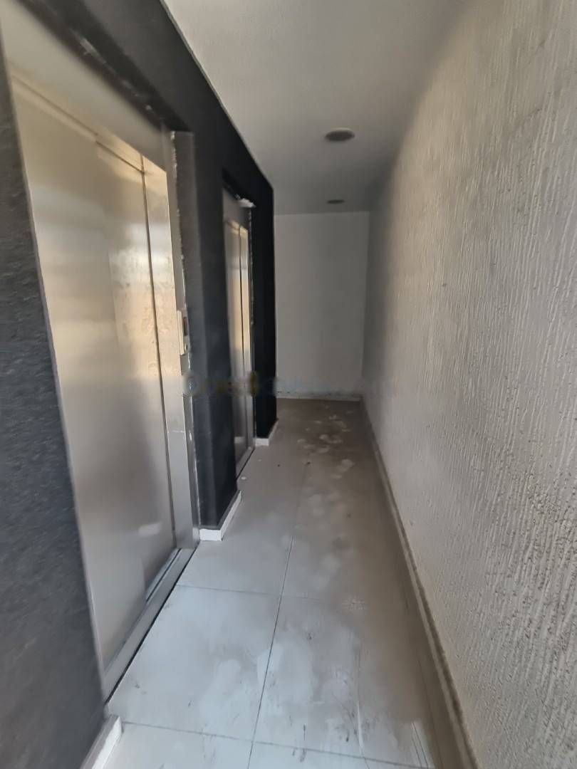 Location Appartement F10 Birkhadem