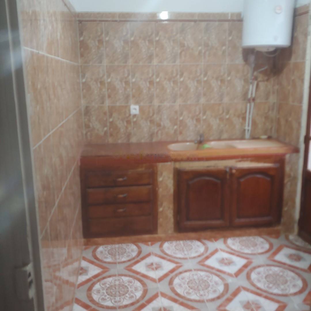 Location Appartement F4 Belouizdad