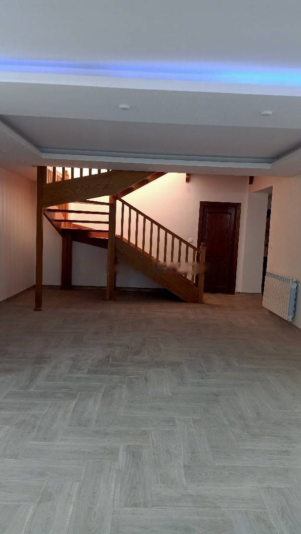 Location Appartement F5 Birkhadem