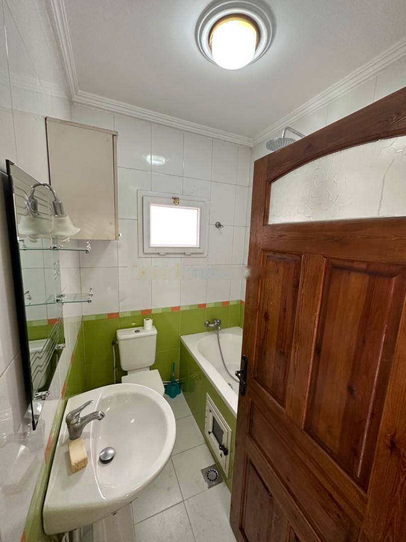 Location Appartement F2 Bouzareah