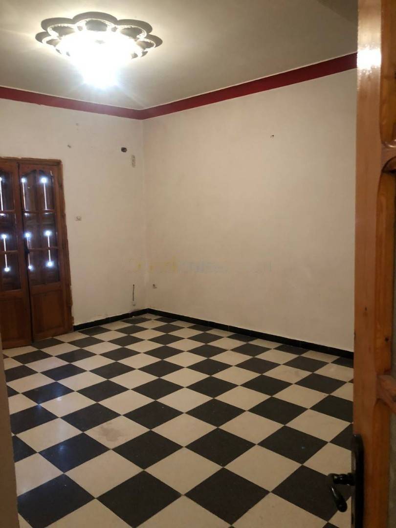Location Niveau de villa F4 Ouled Fayet