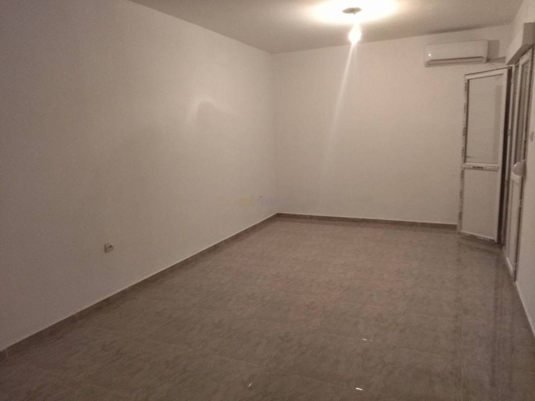 Location Appartement F5 Reghaia