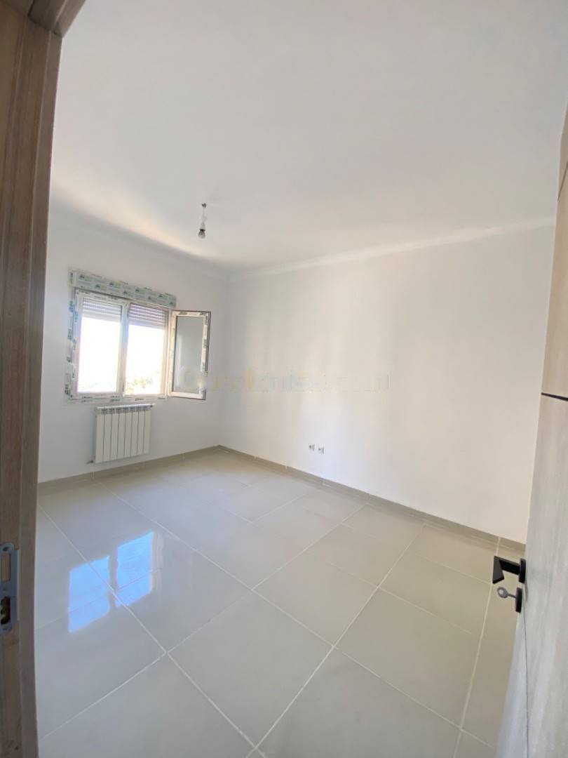 Location Appartement F5 Kouba