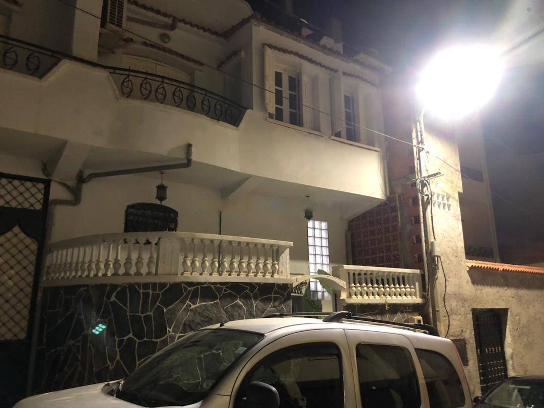 Location Niveau de villa F3 Baba Hassen