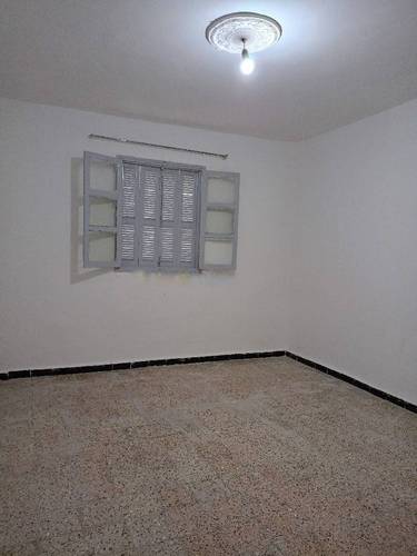 Location Appartement F4 Djasr Kasentina