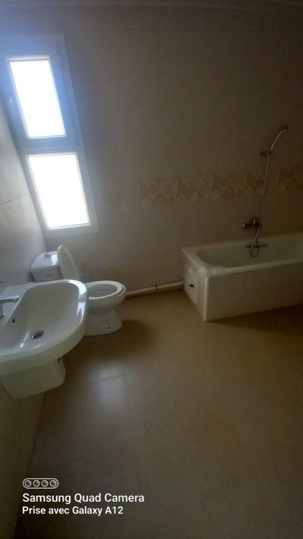 Location Appartement F5 Hydra