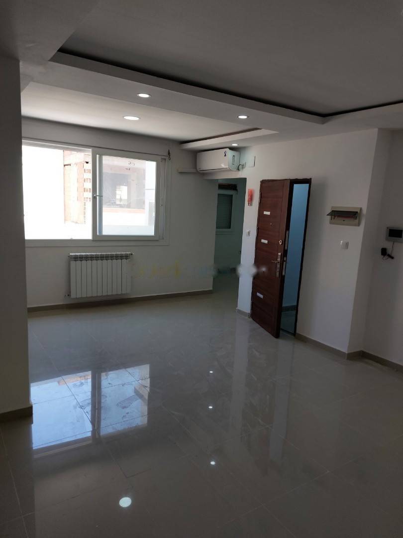 Vente Appartement F4 Zeralda