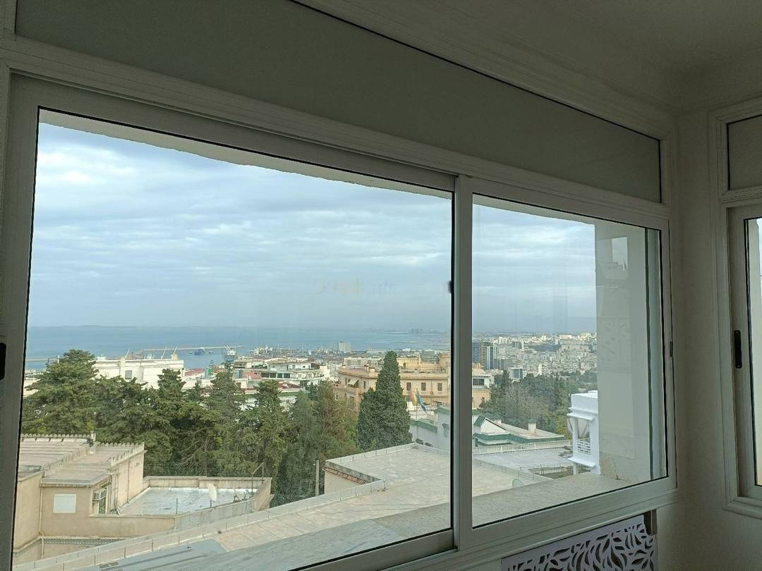 Location Appartement F7 El Biar