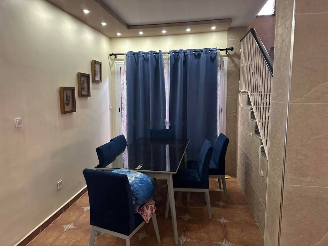 Vente Villa F9 Ouled Chebel