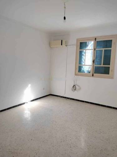 Location Appartement F4 Mohammadia