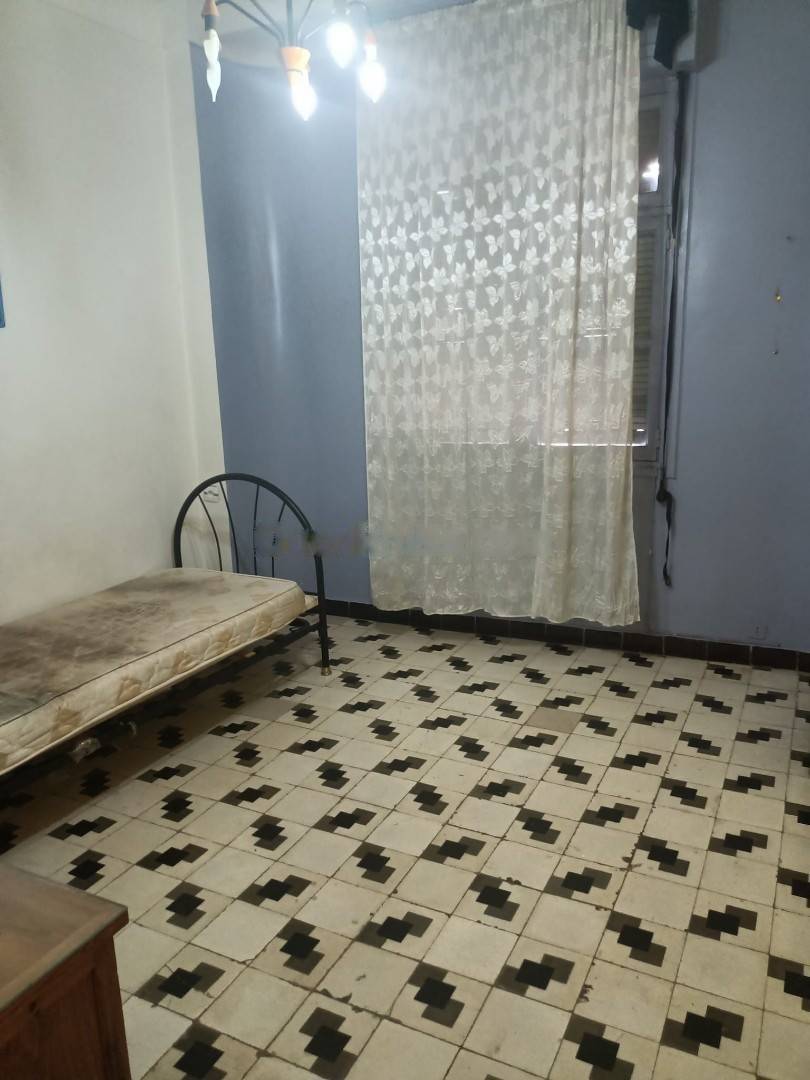 Location Appartement F5 Sidi M'Hamed