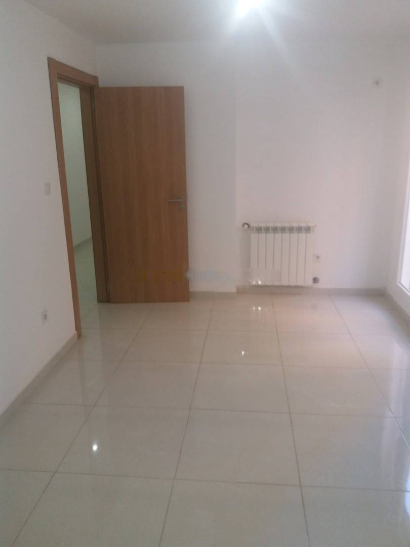 Vente Appartement F5 Bir Mourad Rais