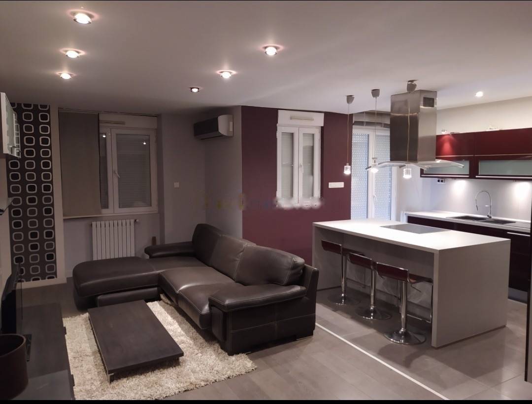 Location Appartement F3 Hydra
