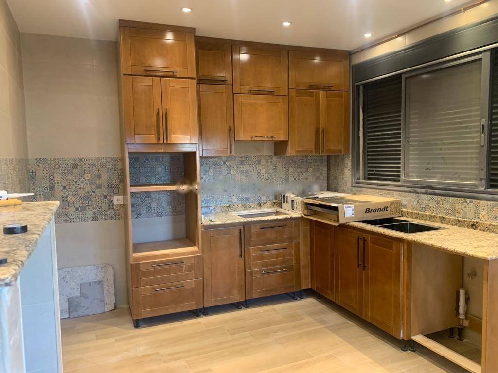 Location Niveau de villa F4 El Mouradia