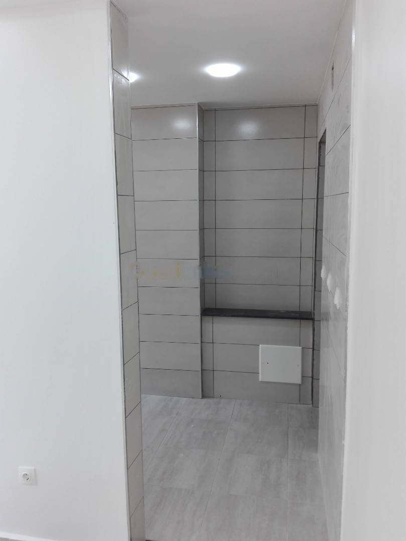 Location Local F2 Djasr Kasentina
