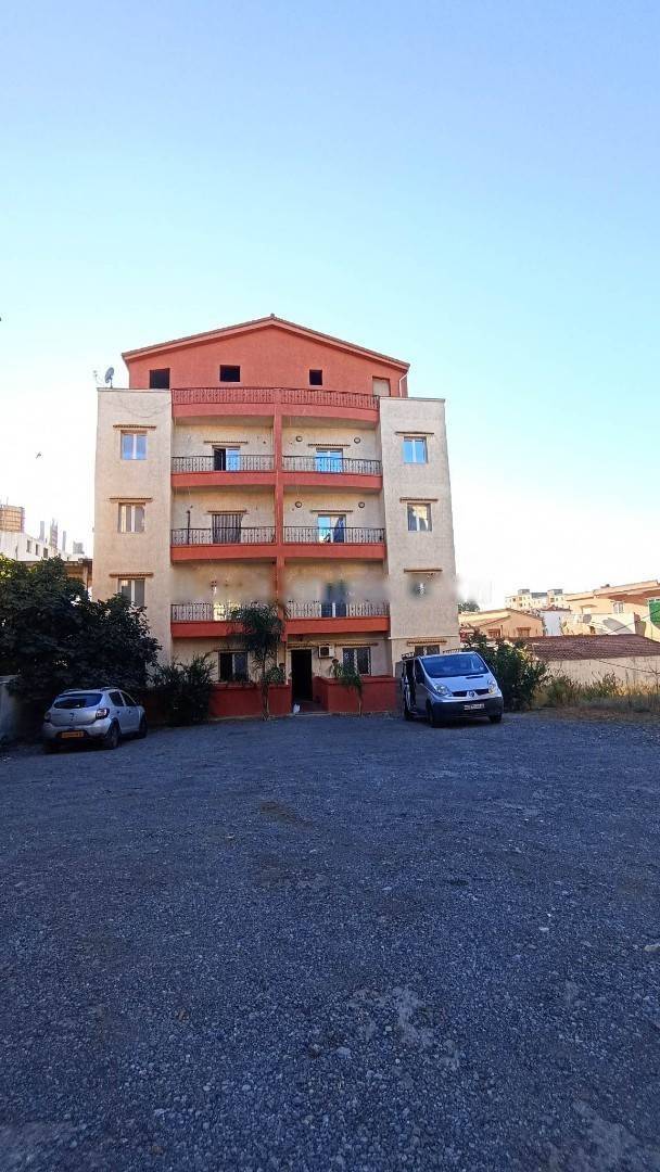 Location Appartement F3 Djasr Kasentina