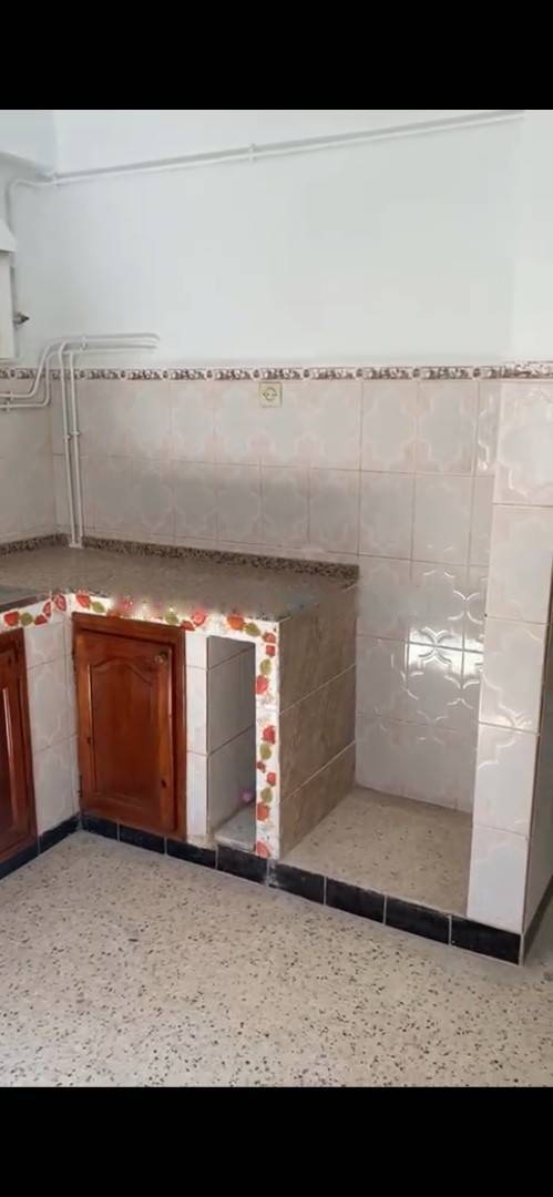Location Appartement F03 Bouzareah