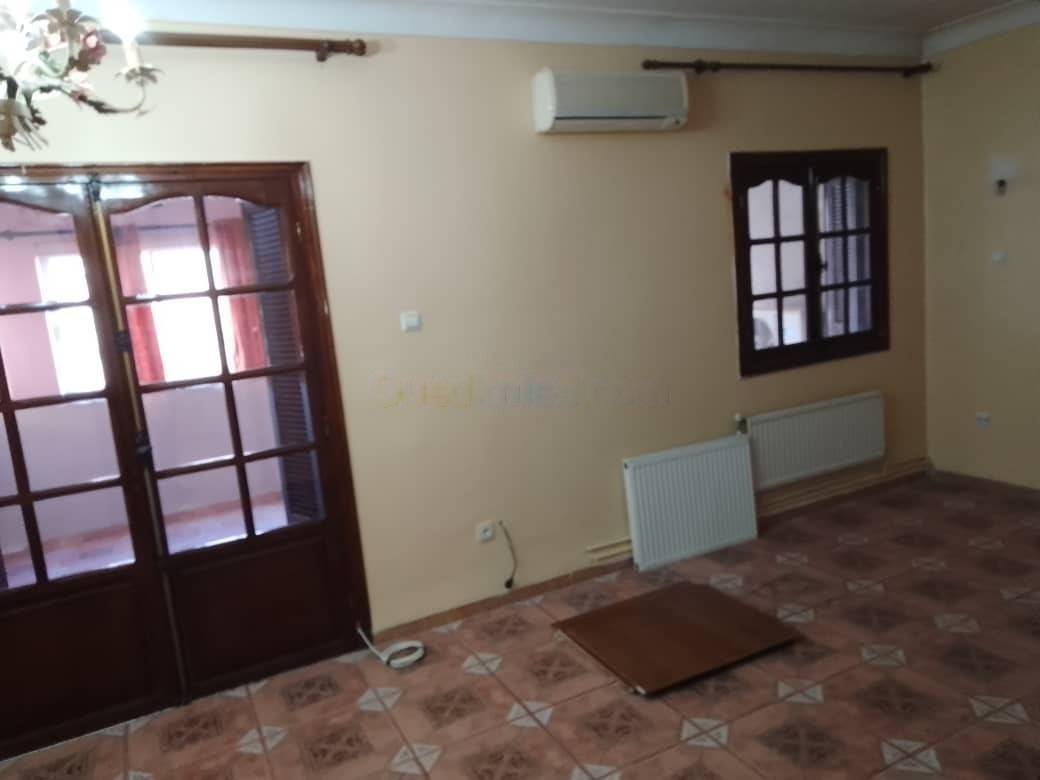 Location Appartement F5 El Achour