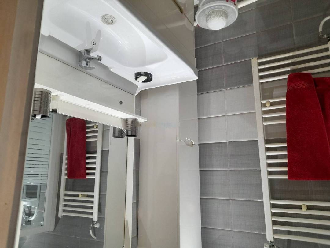 Location Appartement F5 Hydra